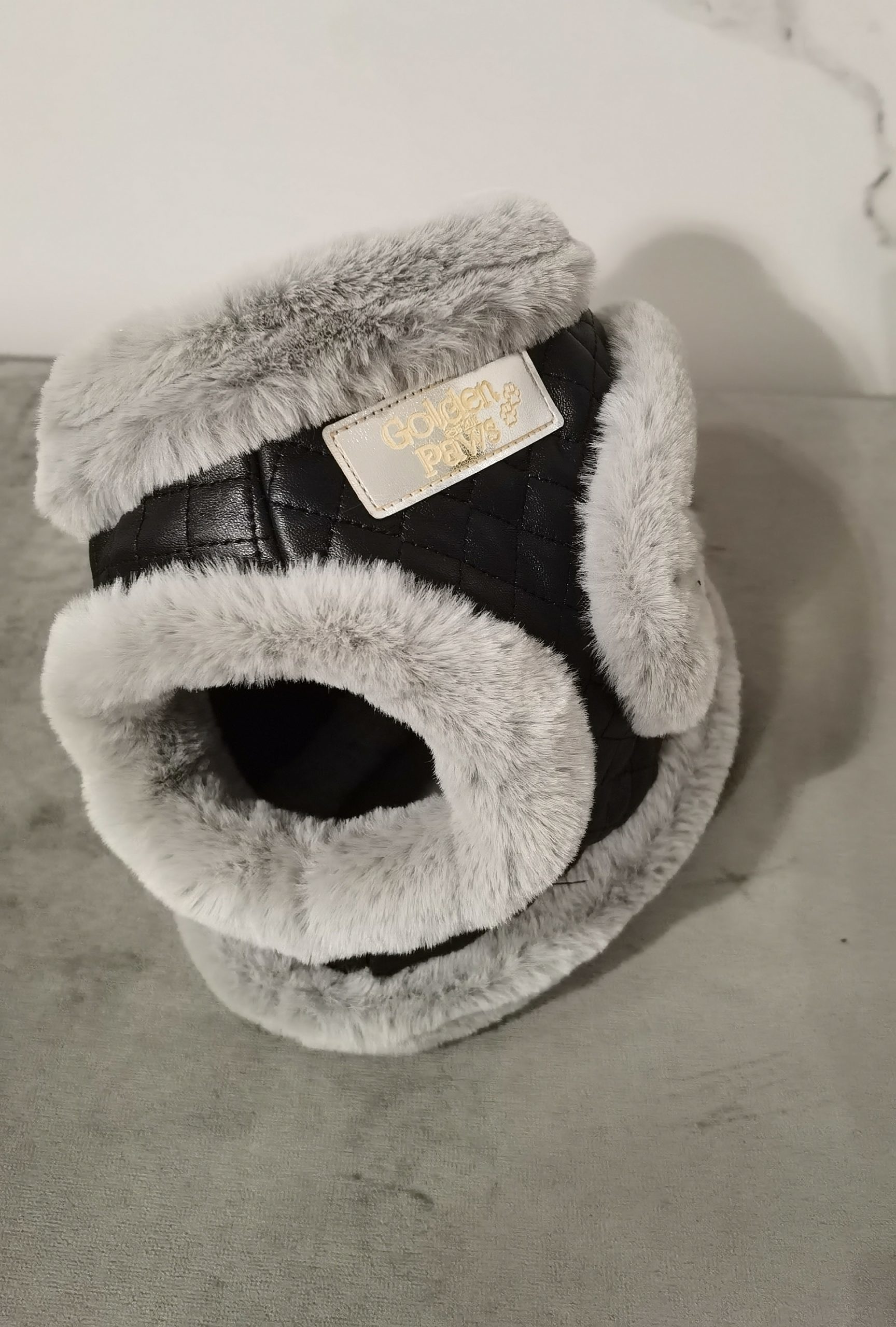 Grey 3